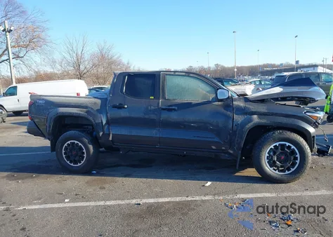 2024 Toyota Tacoma Trd Off Road из США, поврежденный, VIN 3TMLB5JN3RM028853